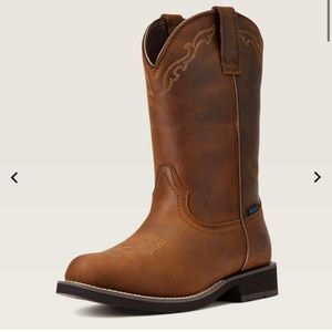 ARIAT✨Delilah round toe waterproof western boot✨